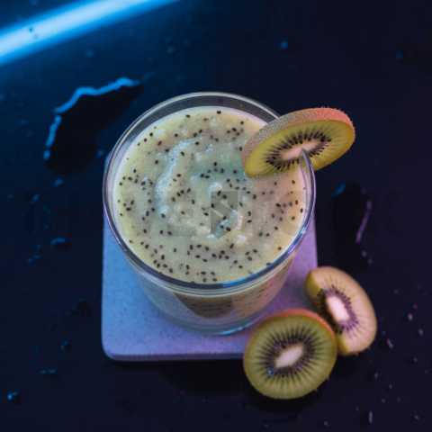 Kiwi Smoothie With Seeds Visib FOD D&S 4692